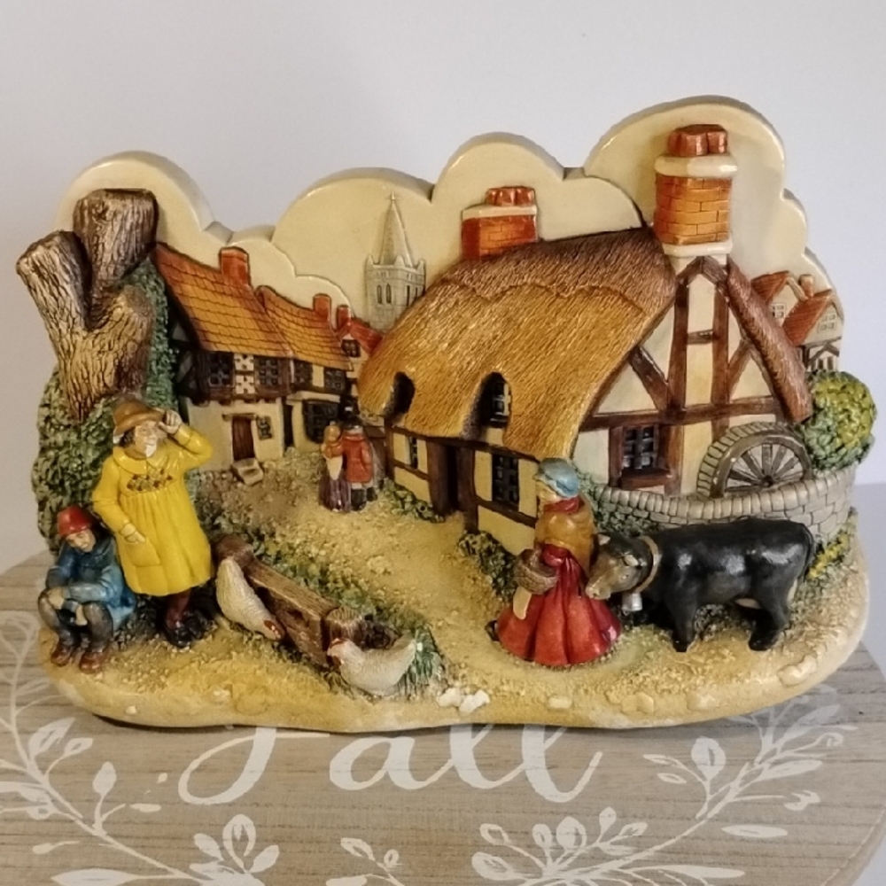 P-007 Naturecraft "Mill Cottage" Chalkware Wall Plaque